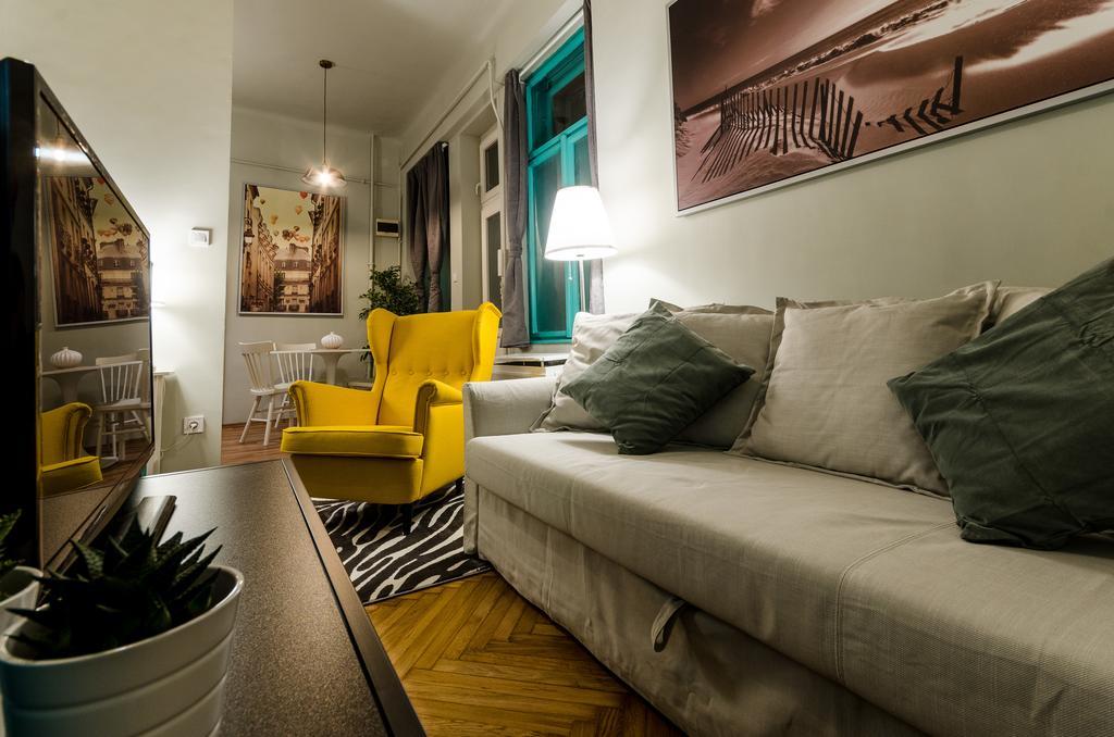 Saffron Apartment Budapest Exteriör bild